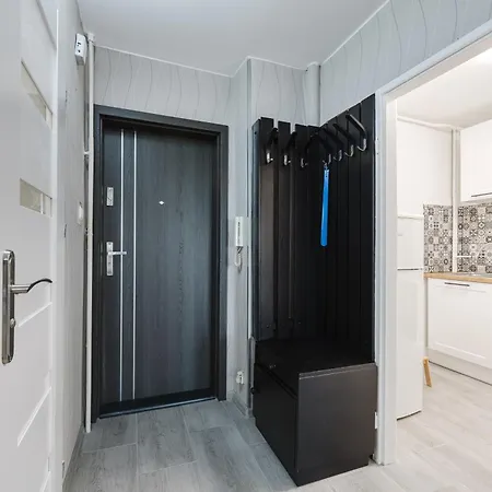 Osiedle Przyjazni 9 Comfy Apartmán Poznaň