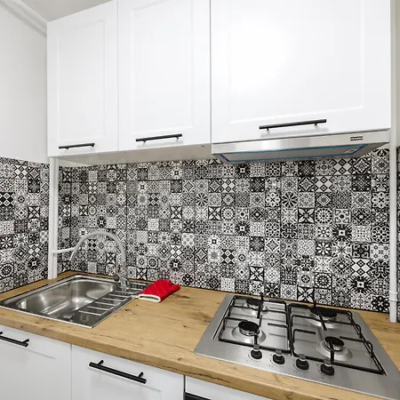 Osiedle Przyjazni 9 Comfy Apartmán Poznaň